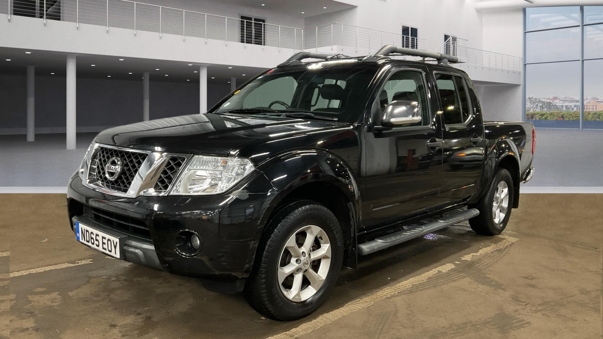 NISSAN Navara